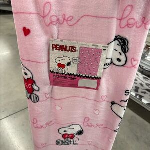 Peanuts Pink love Valentine Soft Plush Throw Blanket